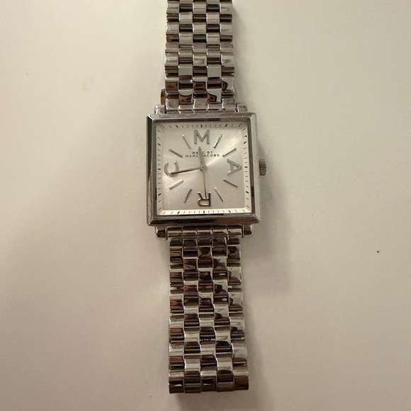 Marc Jacobs Silver Watch - Picture 2 of 5